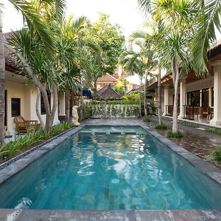 Sari Indah Cottages Kuta  Bagian luar foto