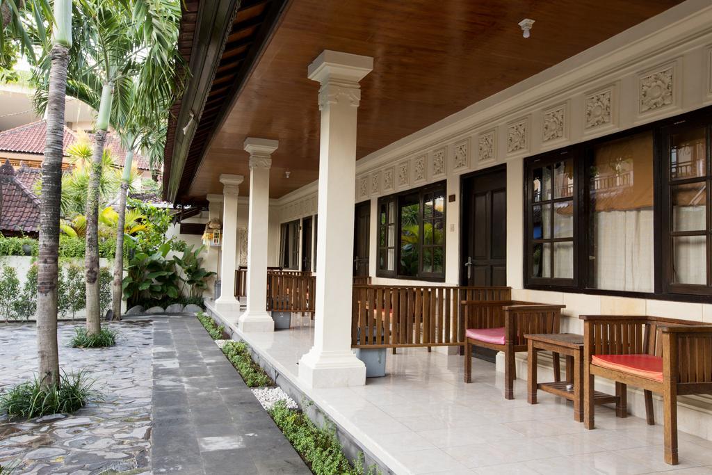 Sari Indah Cottages Kuta  Bagian luar foto