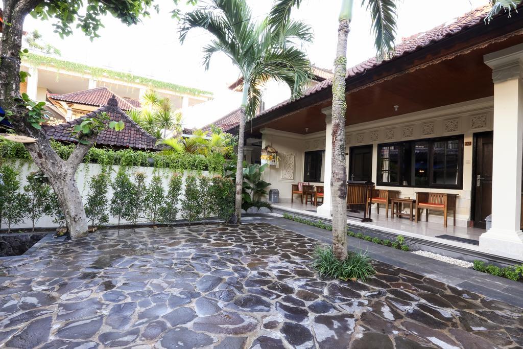 Sari Indah Cottages Kuta  Bagian luar foto